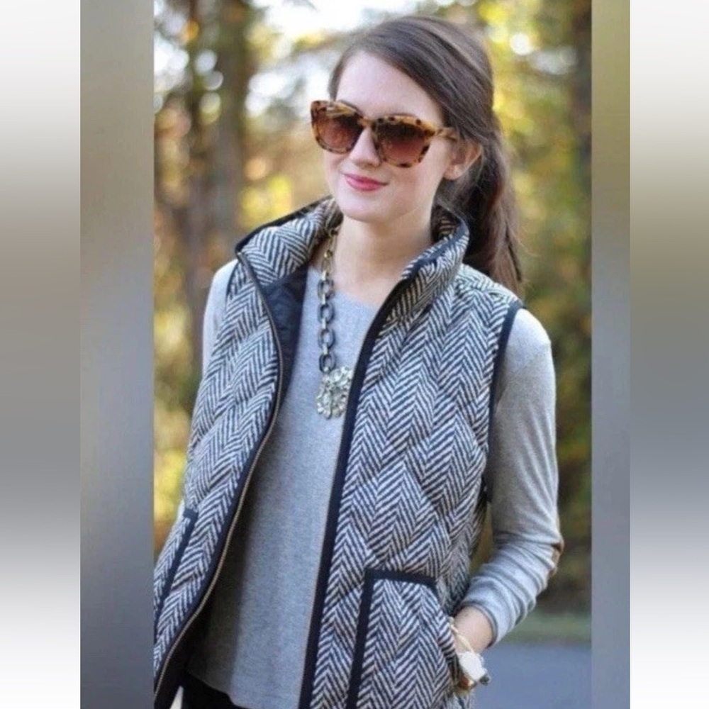 J‎ Crew Herringbone Quilted Down Puffer Vest Womens Size XS (F)